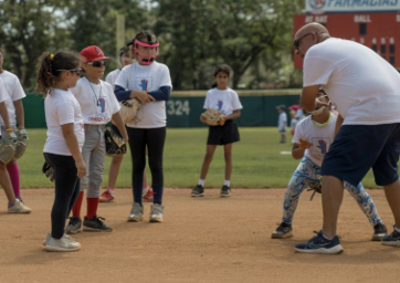 Resumen de Clínicos Gratuitos 2024: Más de 1,000 Jóvenes Atletas en Puerto Rico